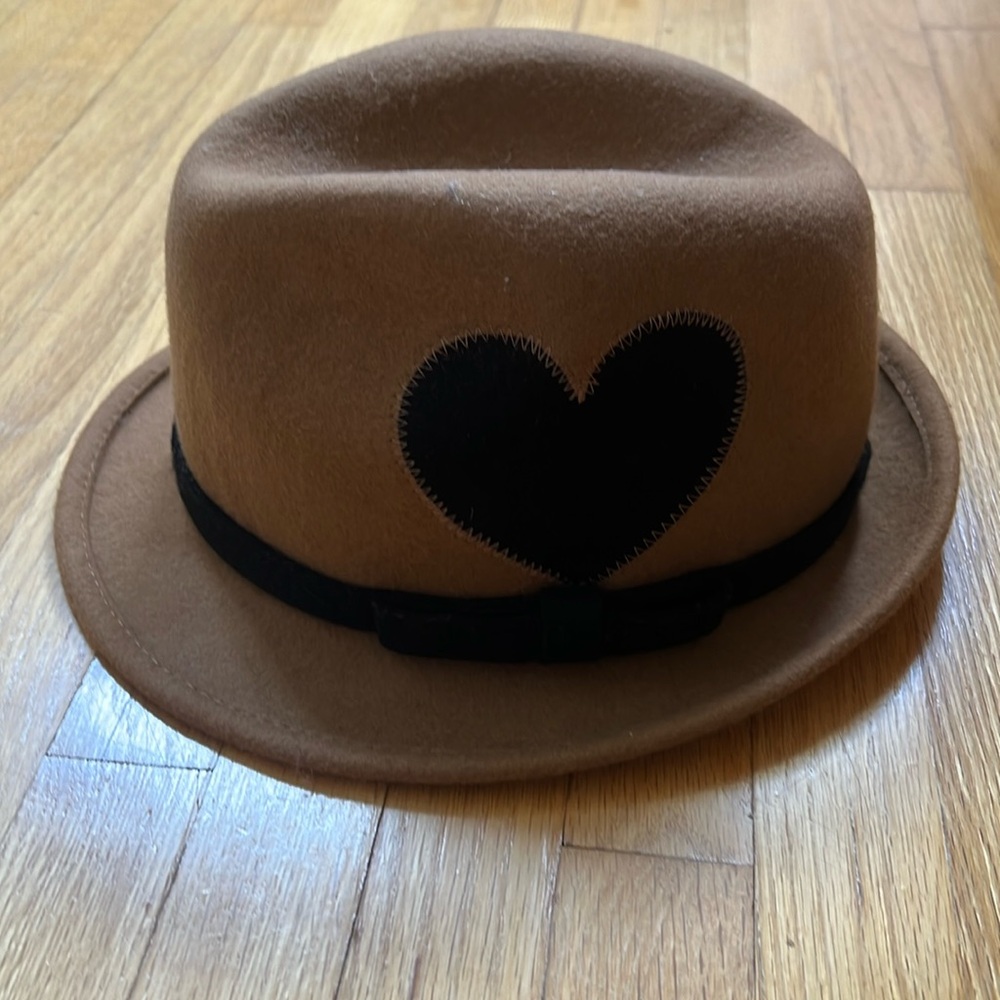 Wool hat from Paris
